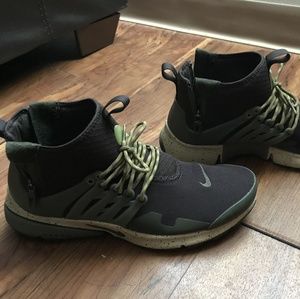 Nike Air Prestos Size 10
